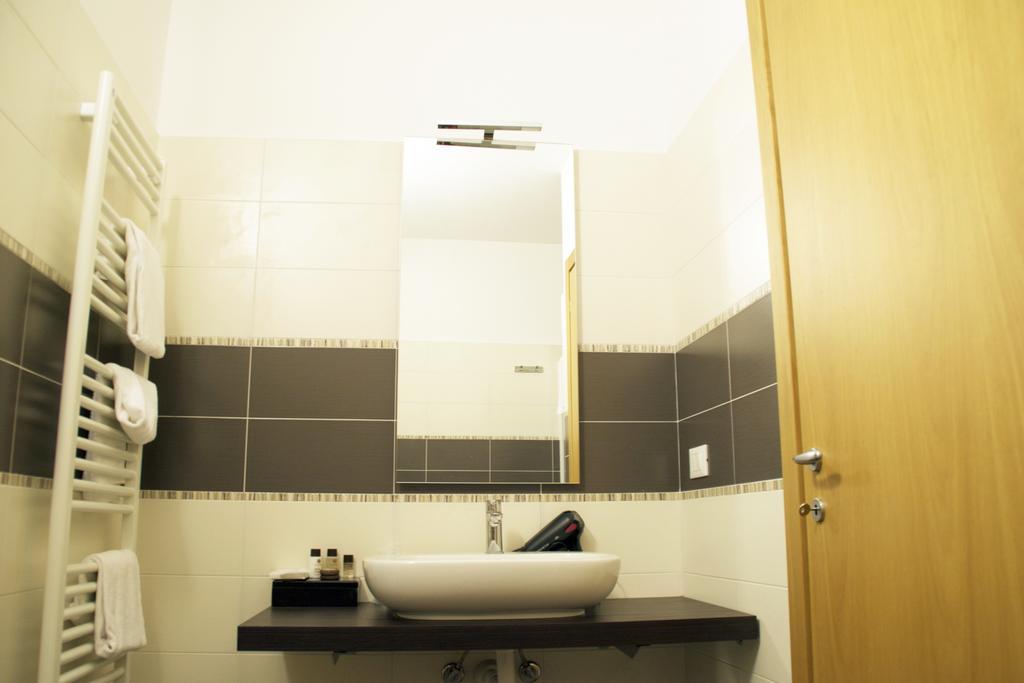 B&B Silvia Verona Luaran gambar